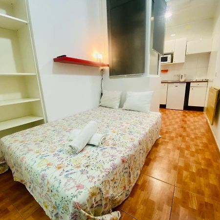 Appartamento Apartamento 2.3 Barcellona Esterno foto
