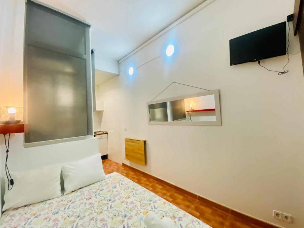 Appartamento Apartamento 2.3 Barcellona Esterno foto